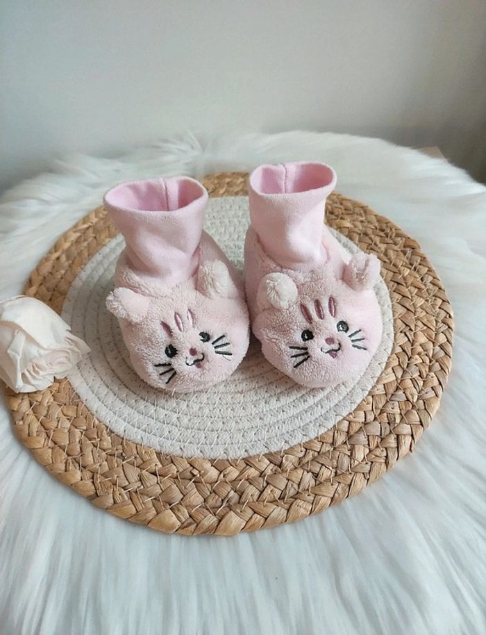 🌸 Jolis chaussons bébé 🌸 - photo numéro 7