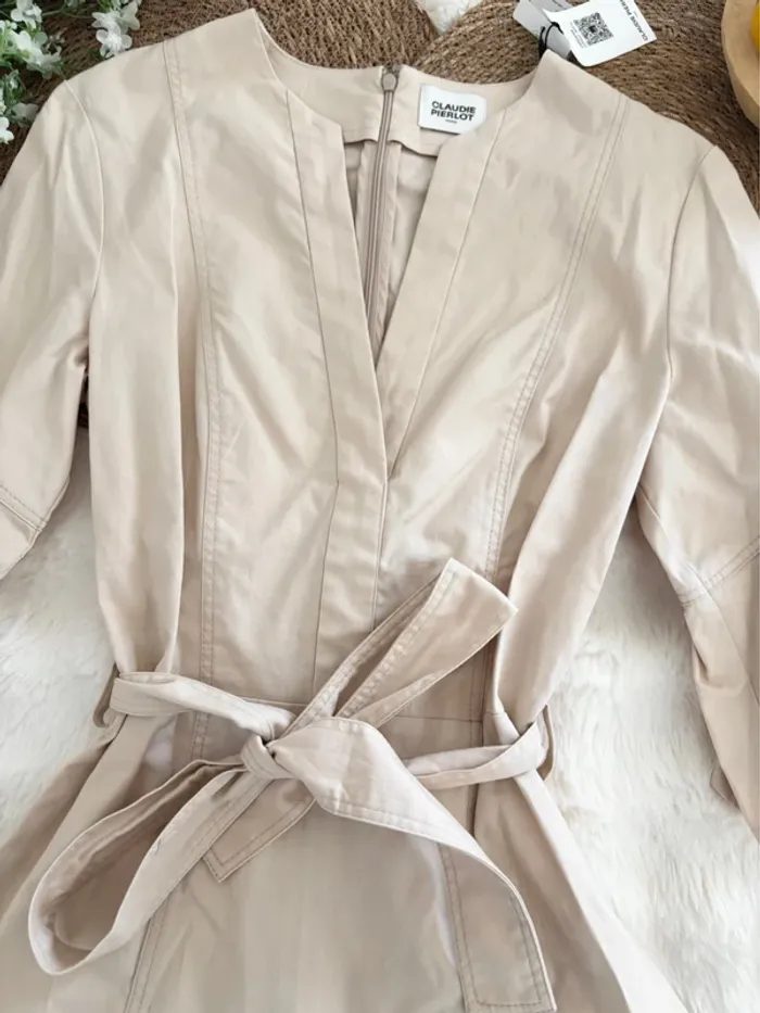Robe beige Claudie Pierlot taille 36 - photo numéro 2