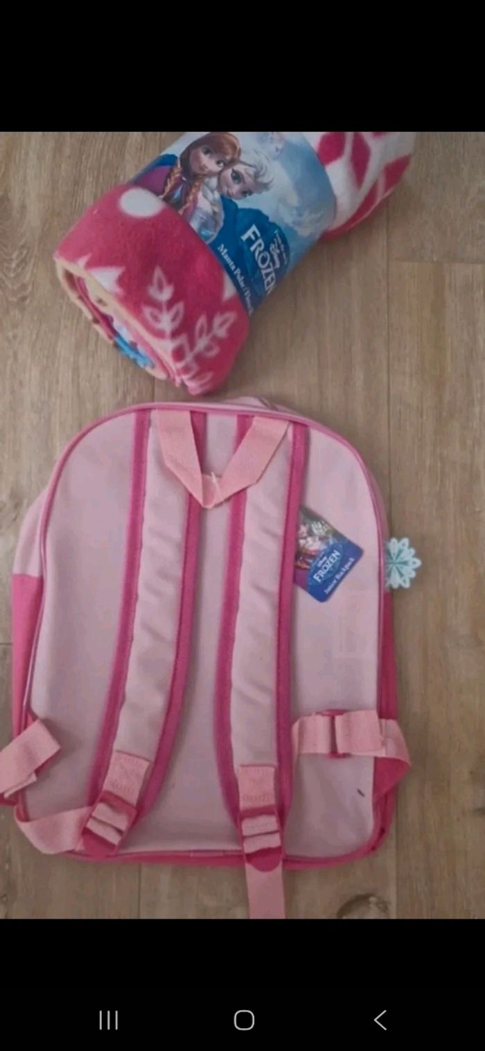 Lot neuf reine de neige sac a dos et plaid - photo numéro 2