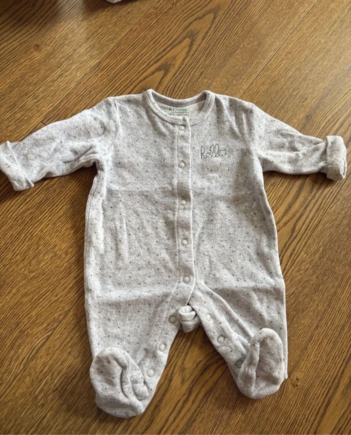 Lot de pyjamas - photo numéro 6