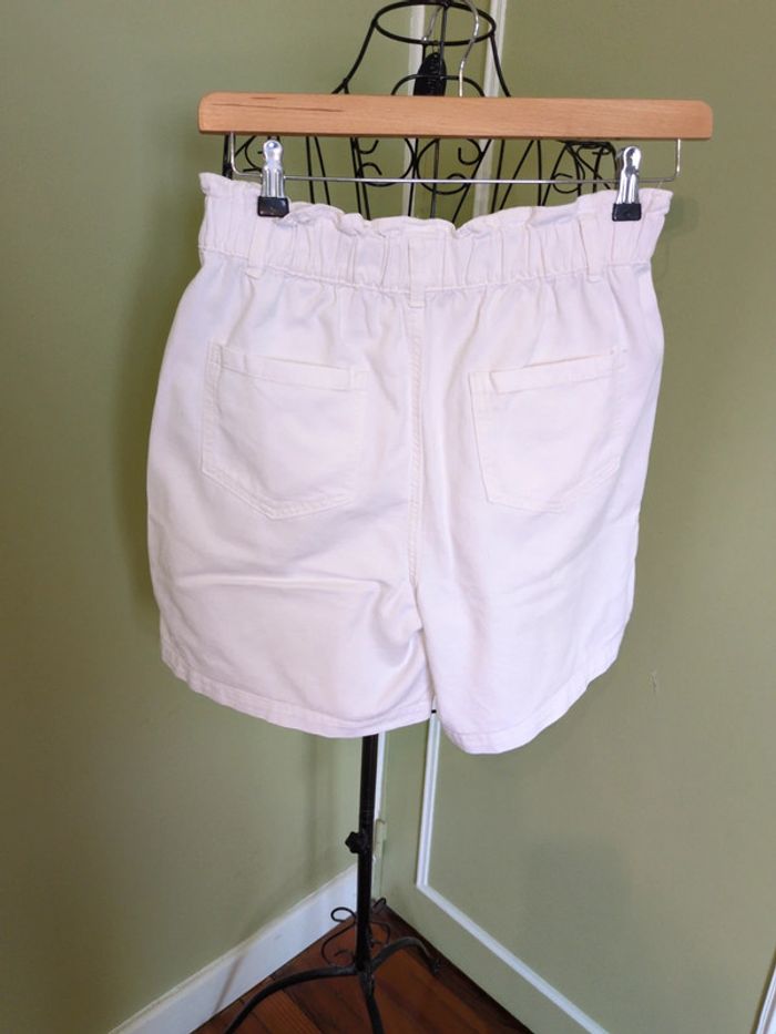 Short femme C&A T40 - photo numéro 3