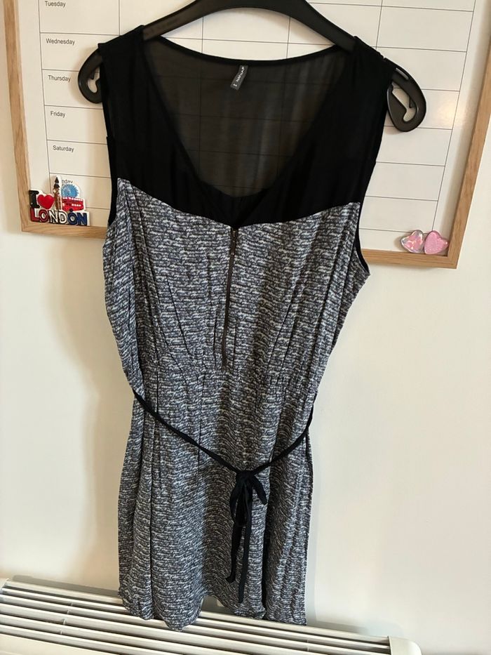 Robe Naf-Naf taille 44 TBE