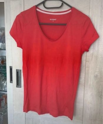 Teeshirt rouge taille M