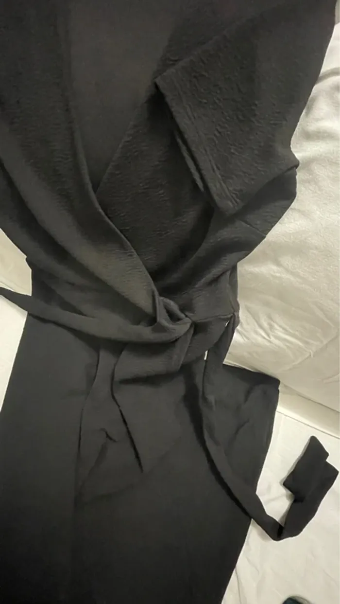Magnifique robe H&M noir - photo numéro 14