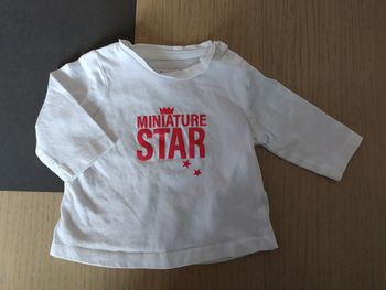 T-shirt star 3 mois