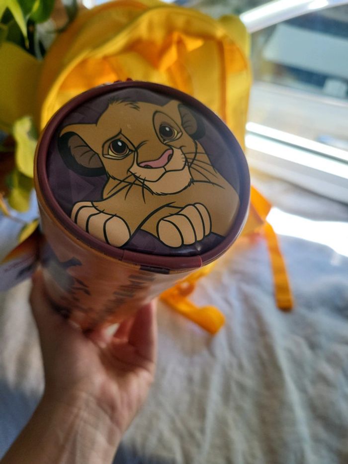 Lot sac à doc et trousse roi lion Simba - photo numéro 8