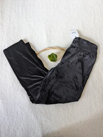 🖤 Pantalon Tezenis effet velours noir – M