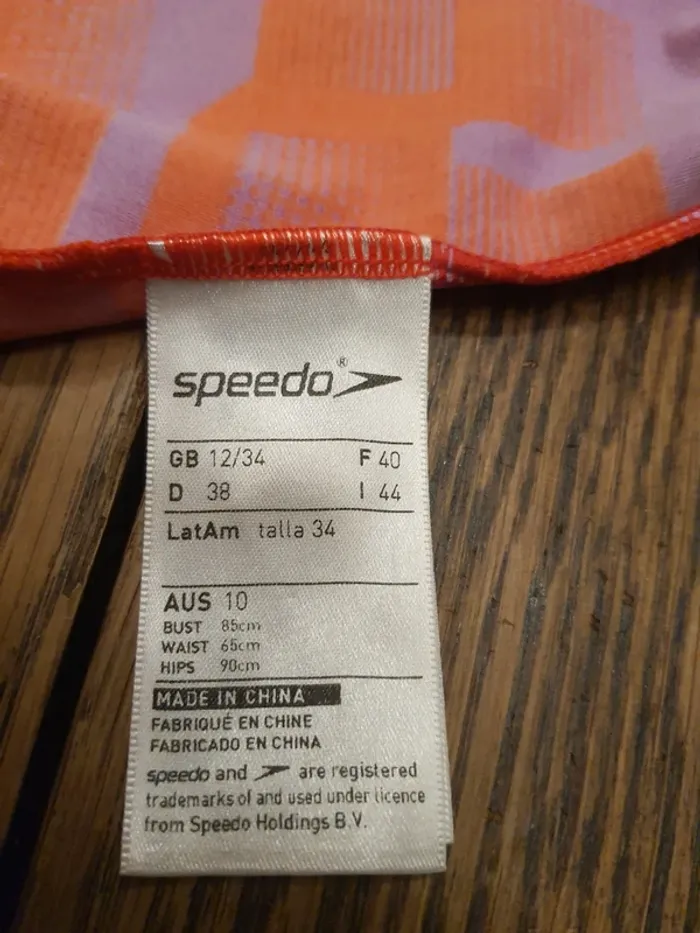 Maillot bain Speedo fr40 coussinets amovibles - photo numéro 14