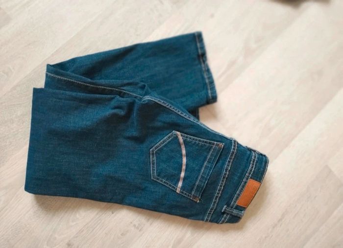 Jean 7/8 ème droit cache cache taille 34 - photo numéro 2