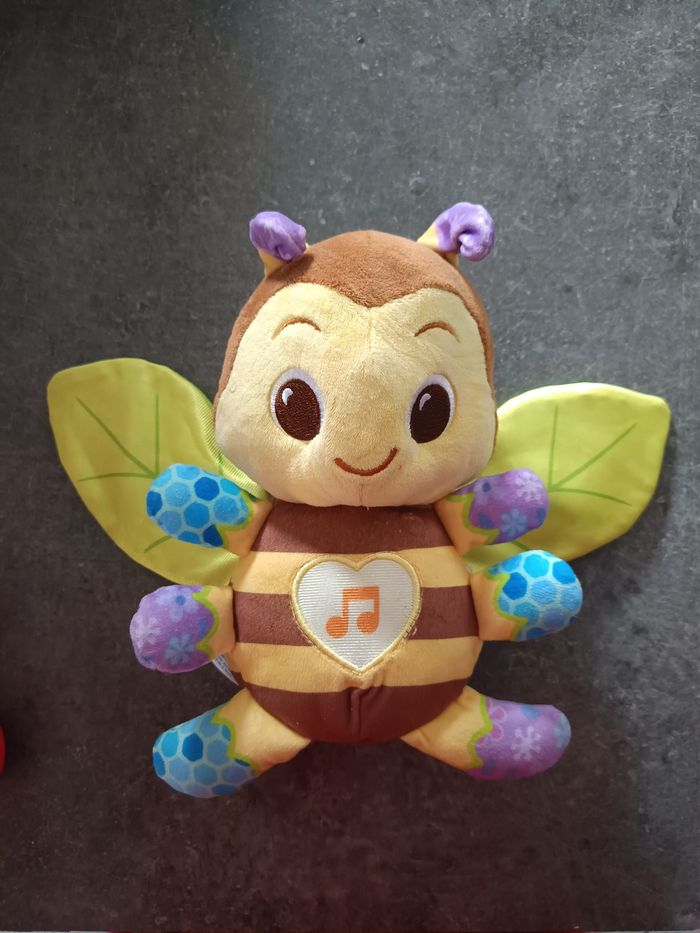 Maëlle mon abeille des découvertes 🐝