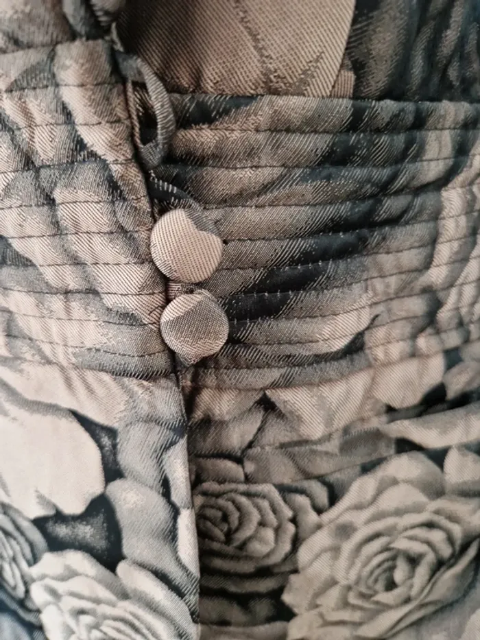 Veste armani collezioni fleurie marron et noir taille 44 - photo numéro 3