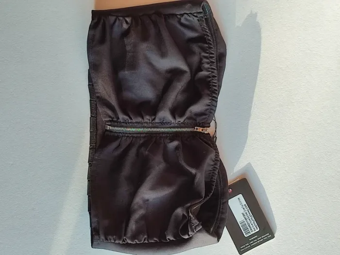 Top court noir sans manches Pretty little things - photo numéro 3