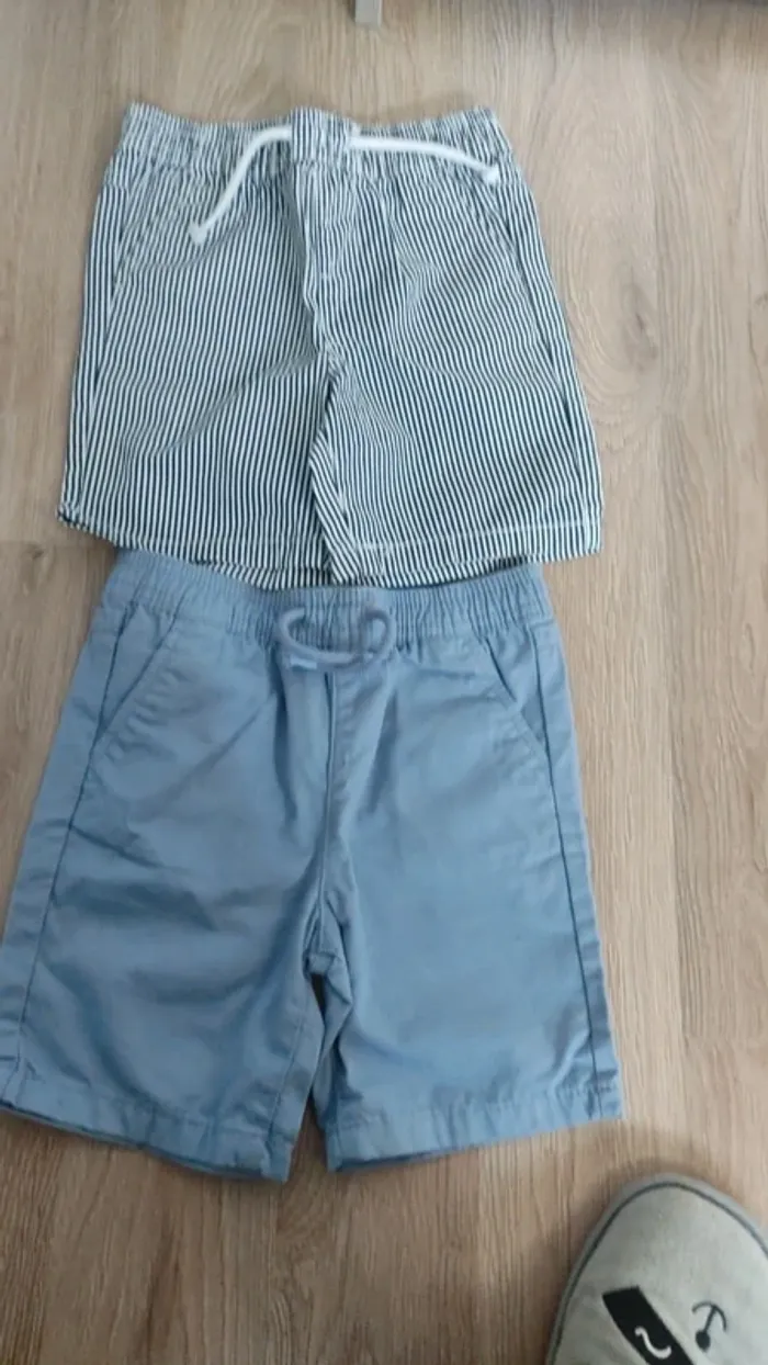 Short bébé garçon