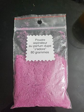 Poudre aspirateur au parfum dupe "j adore"