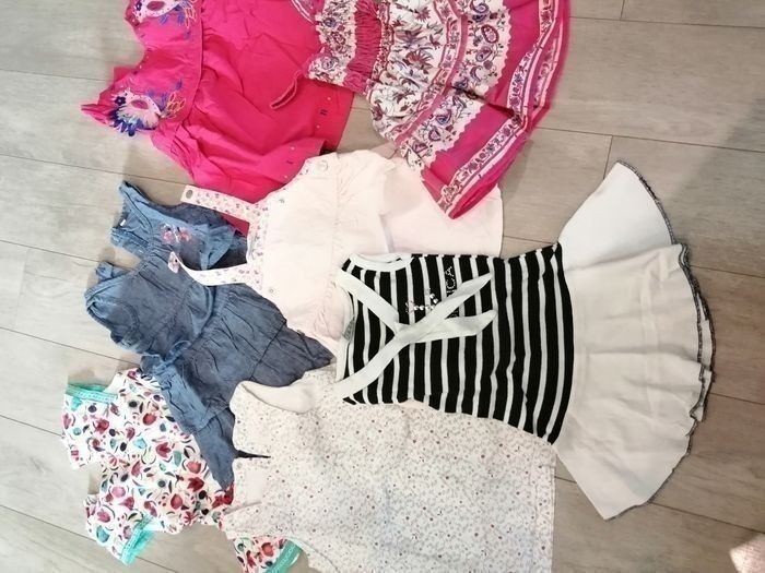 Vêtements fille 12 mois