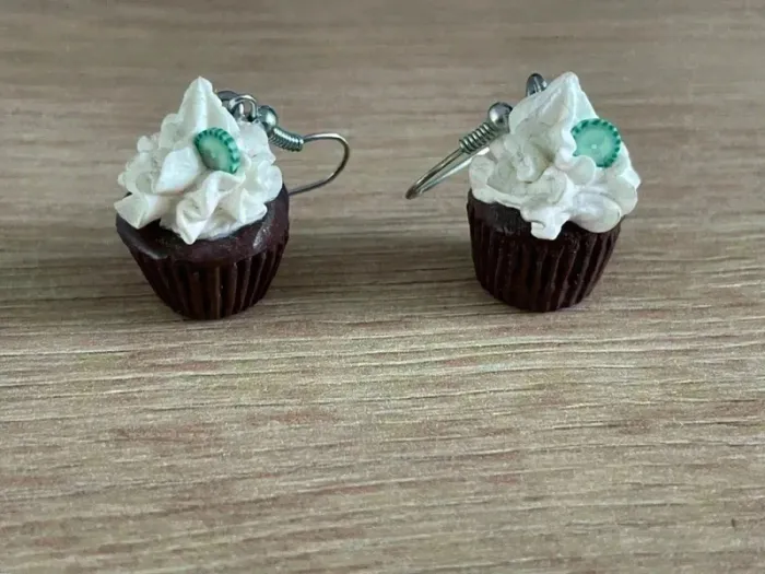Boucle oreille cup pastèque 🍉 en fimo - photo numéro 3
