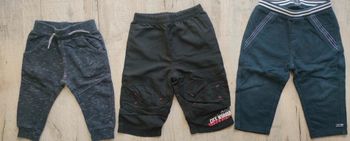 Lot 3 pantalons jogging 12 mois