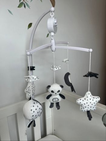 Mobile musical Chao Chao Sauthon (panda)