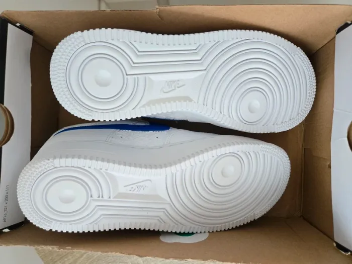 Nike air force 1 taille 38,5 neuves blanc bleu édition basket ball - photo numéro 9