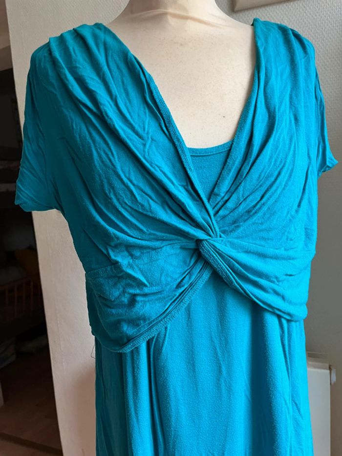 Belle robe courte MC grossesse et allaitement T. 42/44 - photo numéro 4