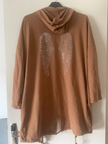 Veste légère à capuche
