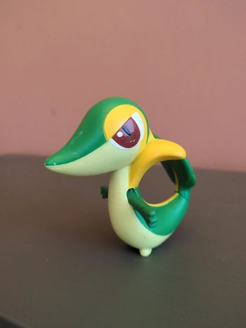 figurine pokemon Vipelierre