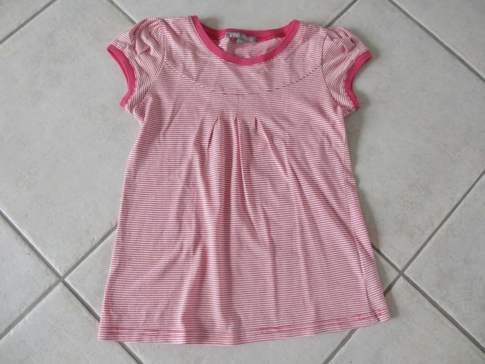 T-shirt manches courtes fille Vynil Fraise – 8 ans
