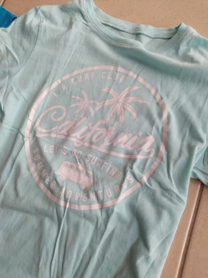 Lot de 4 t-shirt manches courtes d'été garçon taille 10 ans - photo numéro 3