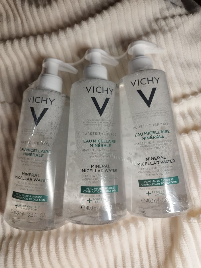 Eau micellaire minérale