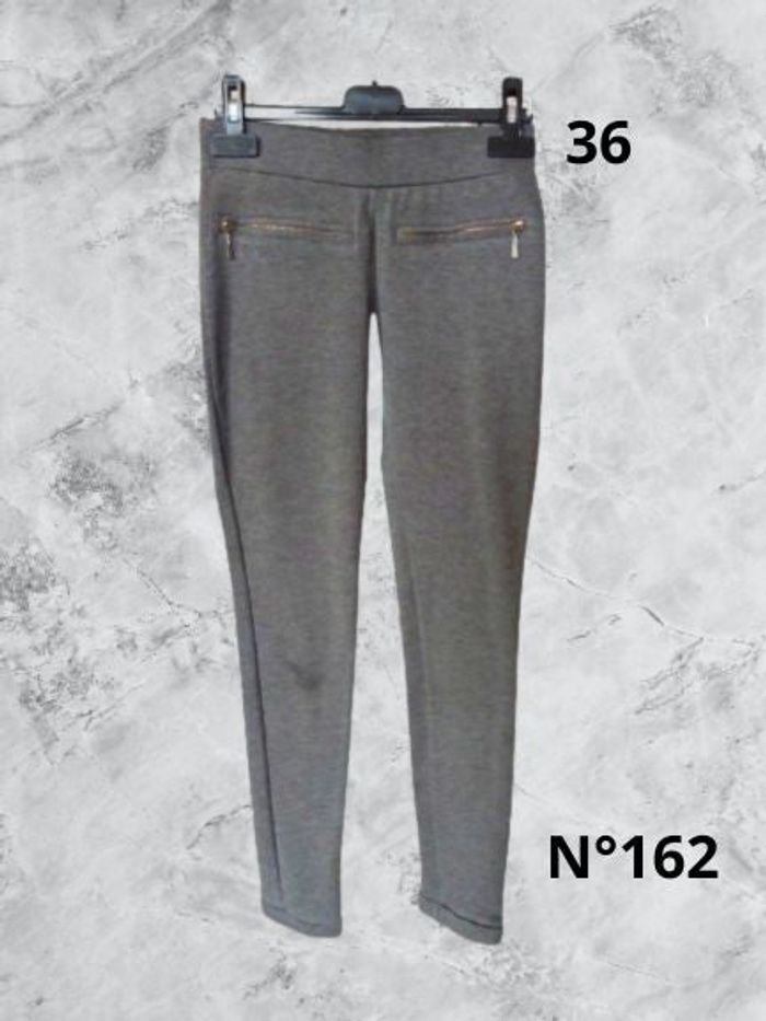 N°162 Leggings gris T36. J&F.