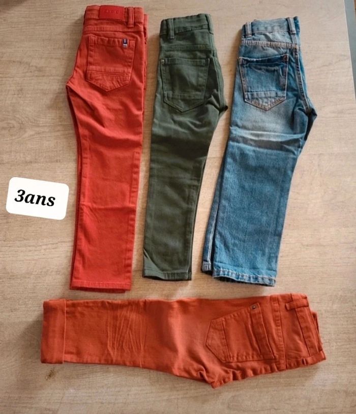Jeans neuf 3ans