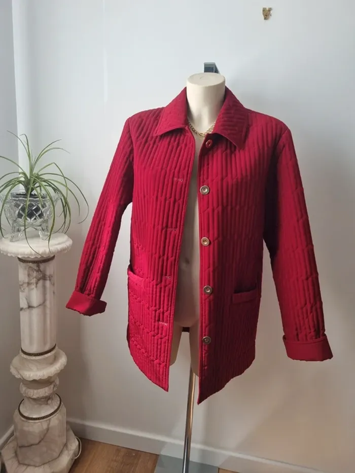 Veste rouge matelassé vintage