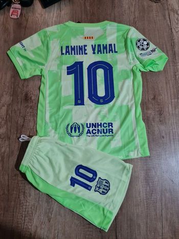 Ensemble maillot football FC Barcelone - Taille 14 ans