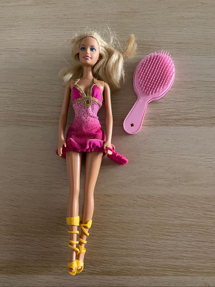 Poupee Barbie Mattel blonde robe rose 1999 2005 accessoires