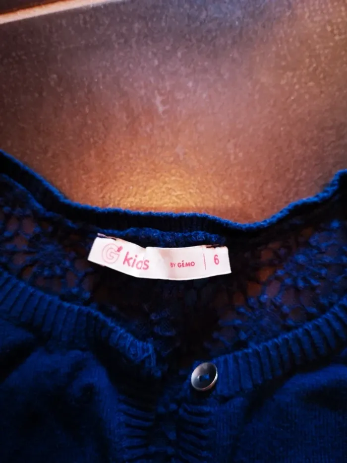 Gilet avec dentelle - photo numéro 2