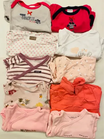 Lot 10 bodies manches longues fille 6 mois