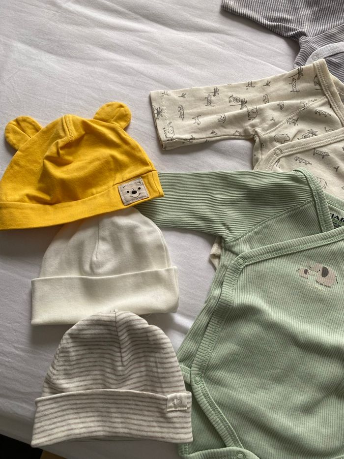 Lot de body bébé 1 mois - photo numéro 4