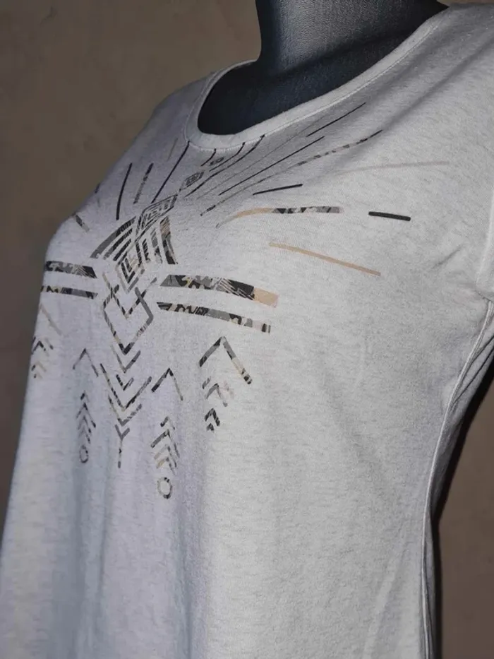 tee shirt crème Sarah Gonzales Décathlon femme taille M / 38 - photo numéro 4