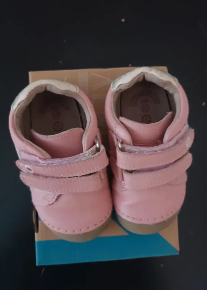 Chaussure bébé fille rose taille 22 - photo numéro 3