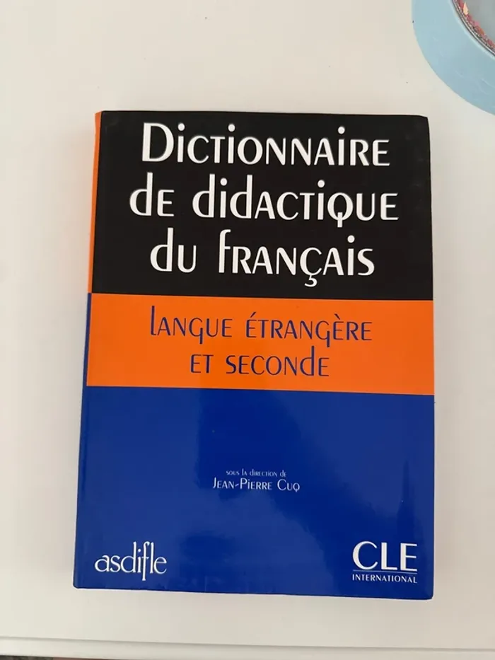 Livre, dictionnaire de didactique du français