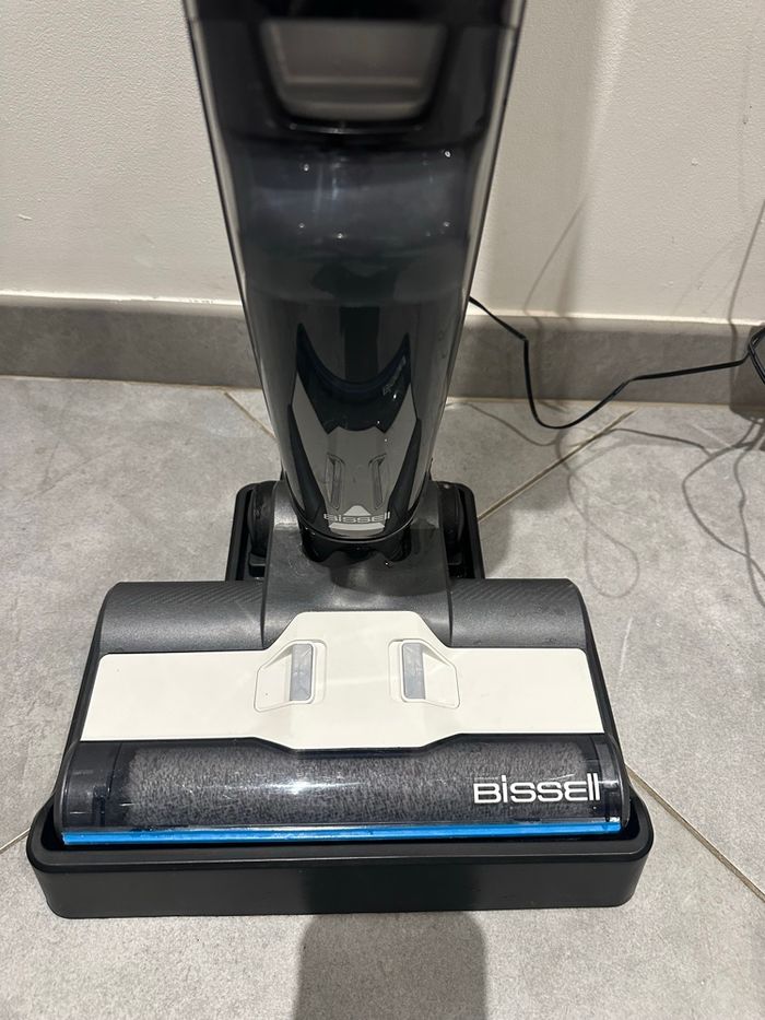 Aspirateur balais bissell - photo numéro 3