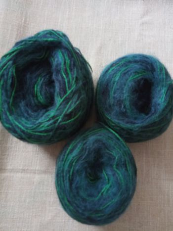 Lot de 3 Pelotes Fantaisies Tons Bleus et Verts (200g)