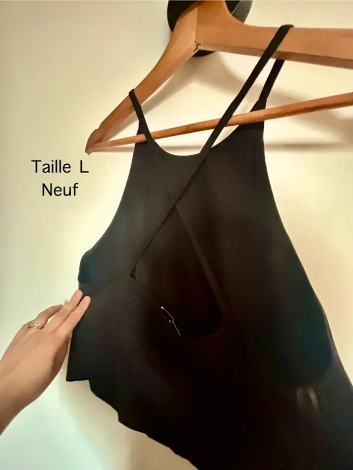Top emmanchures américaines noir Mango - photo numéro 3