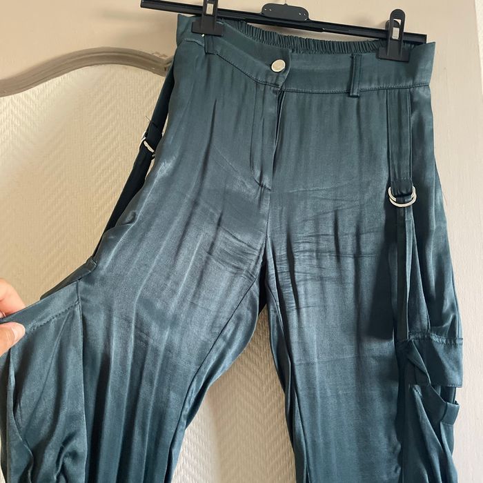 Pantalon à poches en satin - photo numéro 2