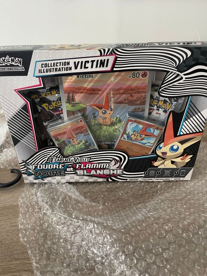 POKÉMON Coffret Victini EV10.5