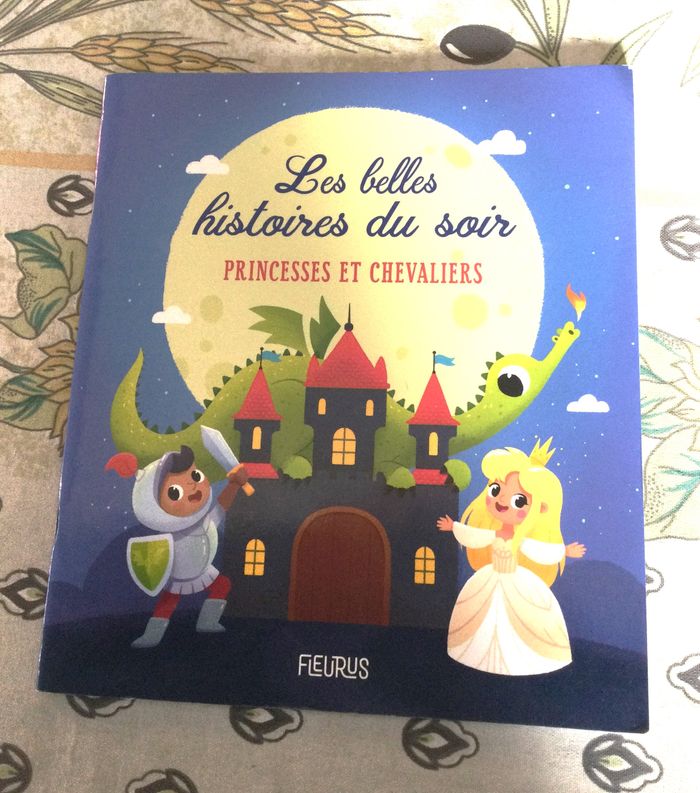 Prime Op Histoires 2020 Princesses Et Chevaliers