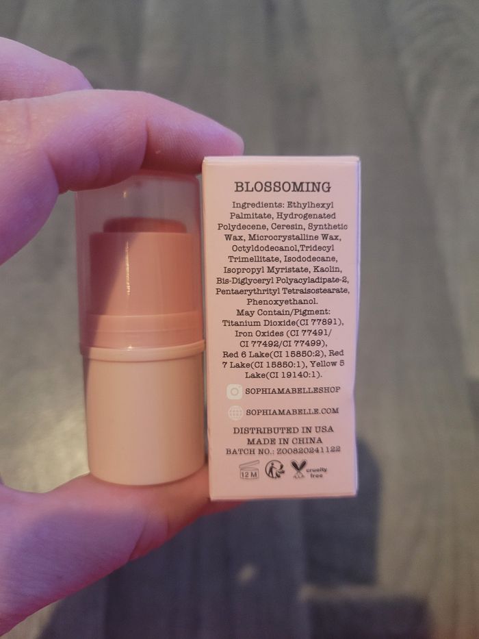 Stick Blush créme Sophia+Mabelle💕 - photo numéro 2