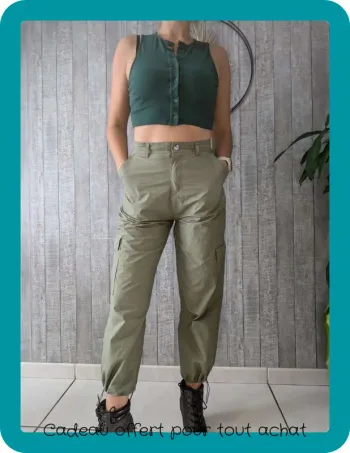 pantalon cargo Kaki Jennyfer Taille S