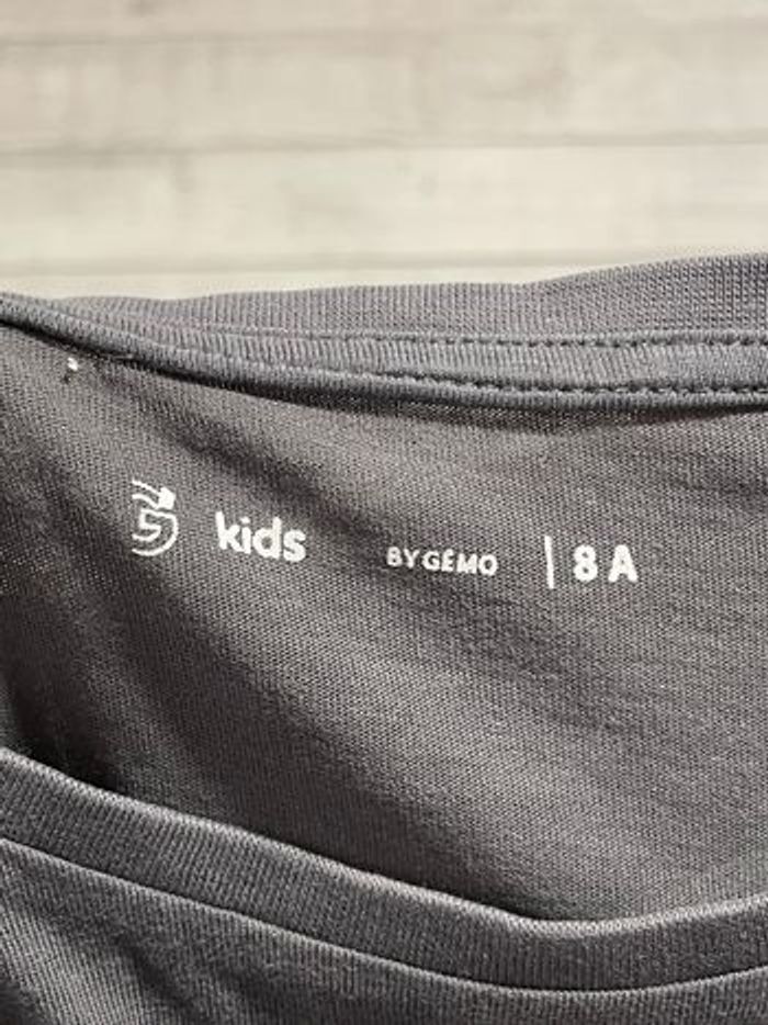 Gémo - T shirt - gris - 8 ans - photo numéro 4