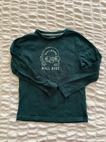 TEE shirt manches longues vert 5 ans